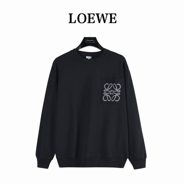 Loewe 罗意威 口袋Logo提花圆领卫衣 采用420G毛圈面料 订染颜色后整蚀毛处理 布面肌理股线清晰明显 垂感一级棒 做工精致都到达外贸出口标准 口袋刺绣