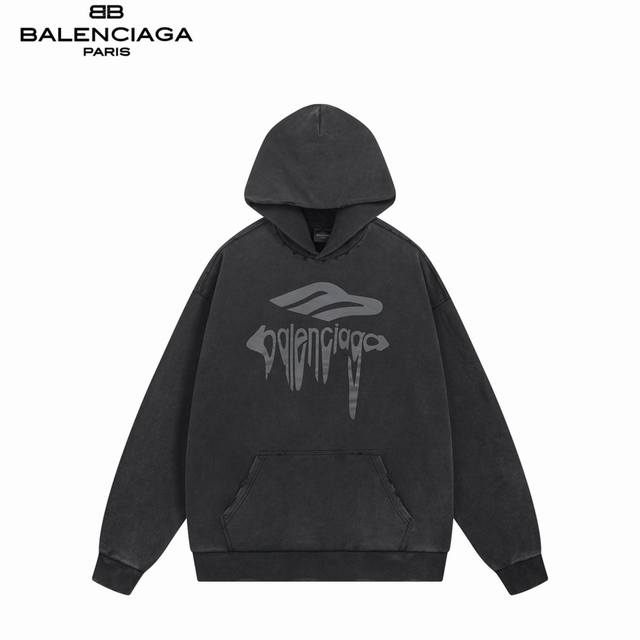 Balenciaga 巴黎世家 25Fw艺术字母做旧水洗连帽卫衣 成衣多位做旧磨烂 。砖柜同步.第一时间正品研制，面料采用巴黎Zp定织定染全棉毛圈大卫衣。克重4