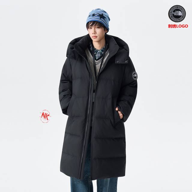 刺绣Logo 90白鸭绒 北面The North Face白鸭绒羽绒服 短款上衣外套渐变色拼接撞色男女款连帽羽绒服！羽绒服男女同款情侣款短款连帽雪山渐变色，轻薄