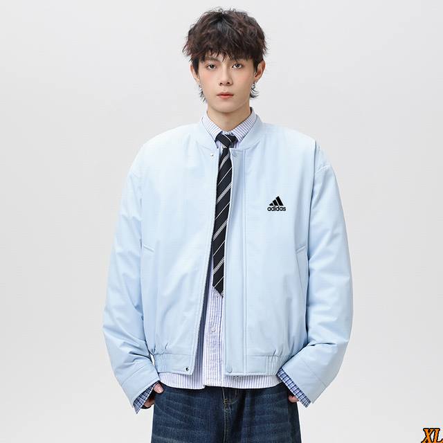 阿迪达斯 独家实拍上新冬季高品质棉衣撞色可拆卸假两件外套宽松飞行夹克棉服，本季主打，货源充足，放心主推，高端品质，经典设计，做工出色，经典百搭，上身效果极佳