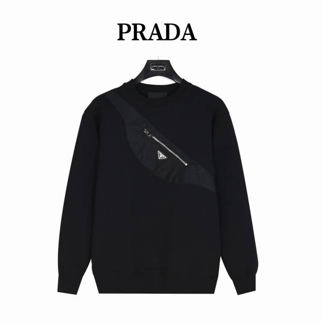 prada 普拉达背包圆领卫衣 采用高支高密双股空气层长绒棉面料，兼具保暖跟舒适，男女同款全新美学灵感趣味设计,渠道性质精品。让整体造型设计更加优雅时尚，今夏最