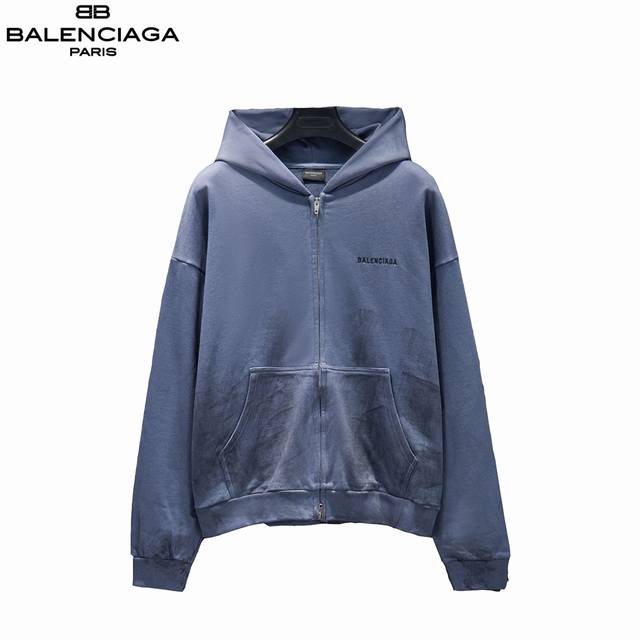 Balenciaga 巴黎世家 25Fw涂鸦前后刺绣连帽外套 采用订色订染毛圈纯棉卫衣面， G双股双纱，手感舒适 进口针织针梳棉进行制作，厚度适中，有垂感又有轮