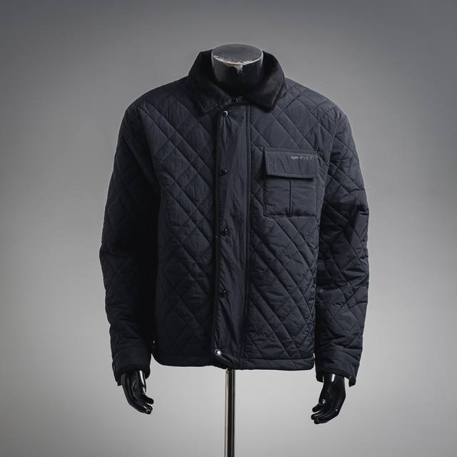 Burberry 巴宝莉 Bbr 2025Ss新款菱形格纹胸前口袋翻领棉服外套 休闲保暖，时尚帅气，简约百搭款，经典巴宝莉菱形格纹，上身不仅挺括，保持潮流的廓形