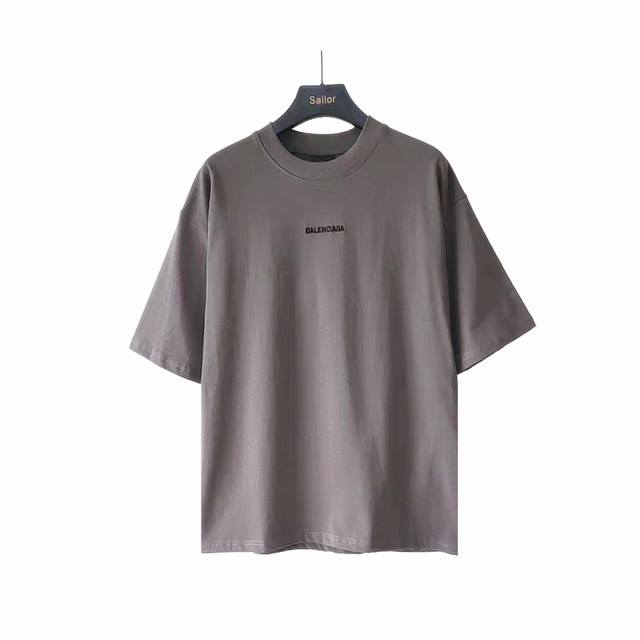 实拍细节图+细节图 巴黎世家 Balenciaga基础前后字母刺绣短袖 经典前后Logo绣花 进口绣花机万针刺绣 细节满满 32S240G双纱精梳棉布料 大货三