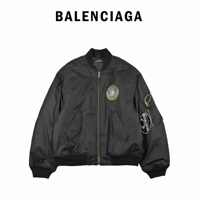 Balenciaga 巴黎世家 杨超越同款飞行员棉服外套 曼联狮子徽章飞行棉服夹克外套宽松版型男女同款 原版购入俩件定向开发，正品Lampo 带吊牌 开模拉链，