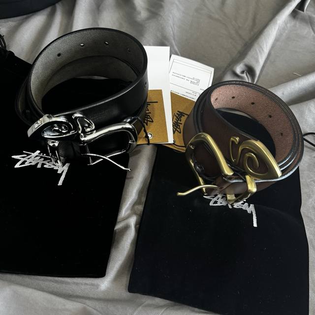 Stussy斯图西徽标装饰针扣皮带真皮腰带。 宽度3.2Cm 适用腰围90Cm-115Cm