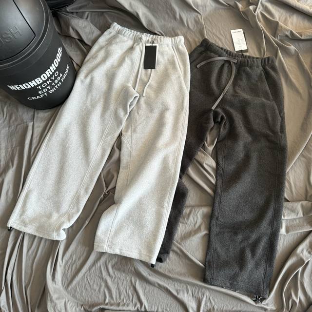 日系Goldwin雨花绒加棉毛呢抽绳阔腿卫裤 颜色 浅灰 深灰 腰围 臀围 裤长 1 72 114 100 2 76 118 102 3 80 122 104