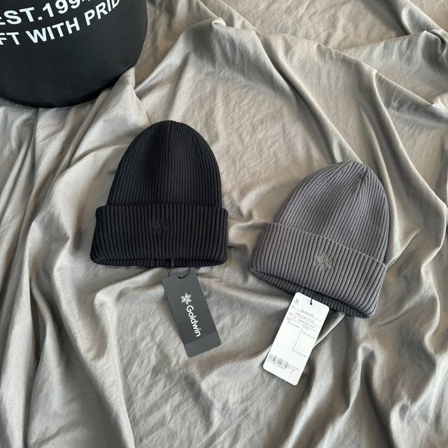 Goldwin 刺绣小标纯色针织毛线帽 冷帽