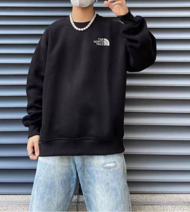 供 重磅刺绣！ 另外有加绒版本+10 北面 The North Face 基础款圆领卫衣 情侣款 面料采用华棉面料 质量简直就是这个面料舒适绿色环保健康！卖的放