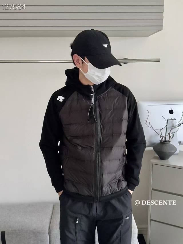 特价 模特图 下单请注意：不是次品不退不换 Descente 迪桑特｜ 情侣款 针织拼接插肩袖连帽羽绒服！安欣同款 掌柜力荐！太赞啦！全新升级版！90%新国标白