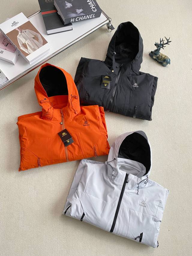 新款上新 细节图 Kailas 凯乐石刺绣三合一冲锋衣可拆卸羊绒内胆 转图必卖的大爆款款三合一品质好到爆！这款不挑年龄段，上身太好看！满满的细节图干 高品质看细