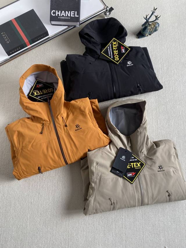 新款上新 细节图 Kailas凯乐石硬壳三合一羽绒冲锋衣可拆卸羽绒内胆，六防科技，三层压胶工艺，高密三合一科技型面料！登山徒步必备保暖性、防护性、舒适性等方面都