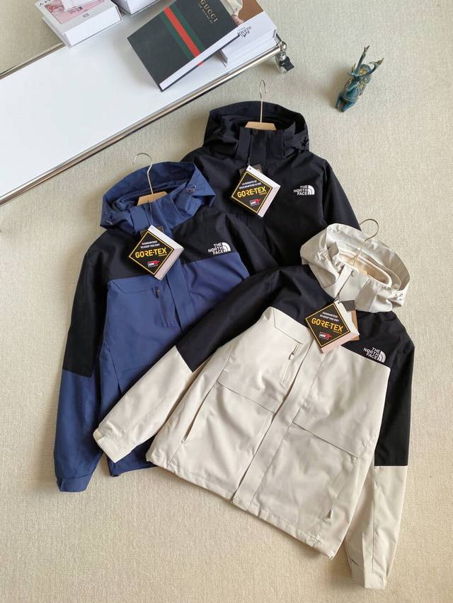 新款上新 实拍图 高品质 2025冬款Thenorthface北面户外冲锋衣三合一外套！内附两排拉链加内衬380G银狐绒双面绒，既保暖又可拆卸单穿！可Cp结合起
