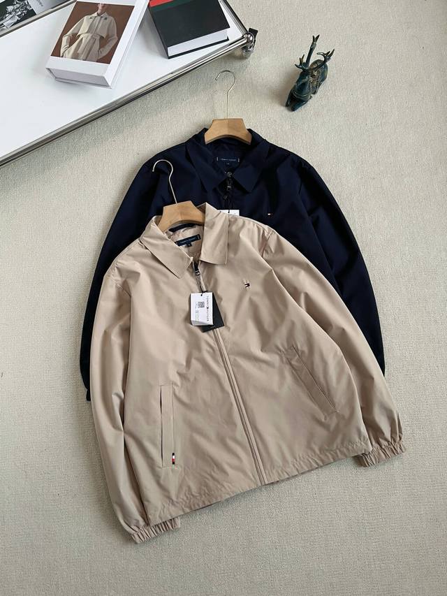 新款上新 实拍图 Tommy25新款春夏男装透气商务翻领行政夹克外套。新鲜出炉！线上2000妥妥老钱风pk拉夫小马！风格更显年轻活力，年龄段下探到28+重点！压