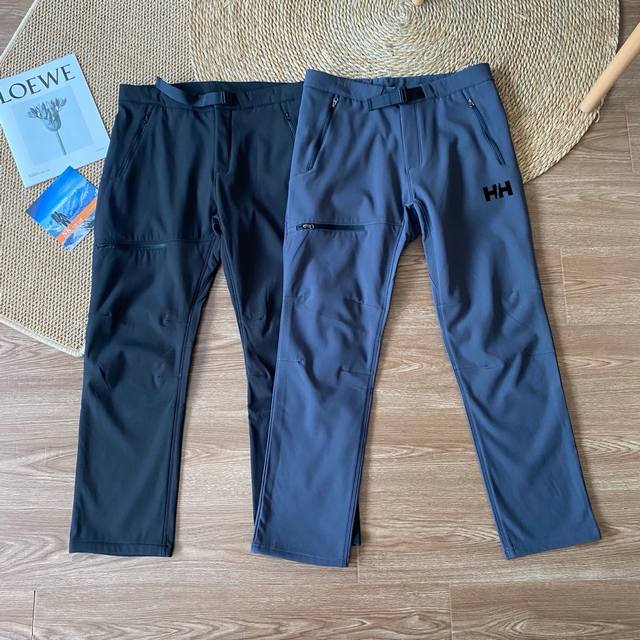 加绒！加绒！加绒！ 海丽汉森2025冬季新款加绒三防冲锋裤。 S-3Xl 黑色 灰色 在寒冷的冬季，一条优质的冲锋裤至关重要。鸟家这款冲锋裤以其卓越的性能和精湛