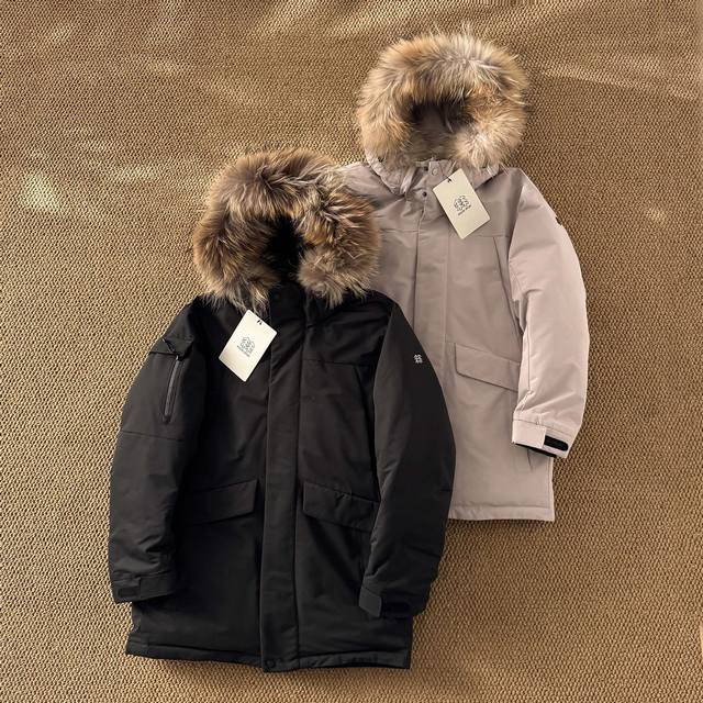 可隆Kolon Sport Camping 保暖宽松厚款拉链防风防水派客羽绒服 男女同款 情侣款 品牌介绍:1973年，Kolon Sport诞生，并首次推出登