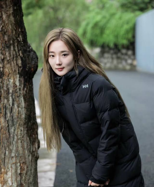 Helly Hansen Hh 海丽汉森2025冬经典款男女同款日常休闲舒适保暖鸭绒长款厚羽绒服 贸易订单，一年一度的爆款羽绒服来了，男女同款 情侣款！经典版妥