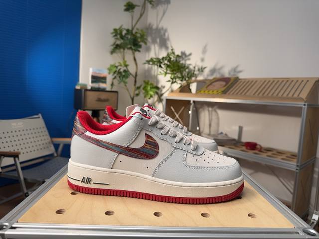 Nike Air Force 1 '07 空军 轻盈舒适 透气 低帮 板鞋 灰白 尺码：36 36.5 37.5 38 38.5 39 40 40.5 41 4