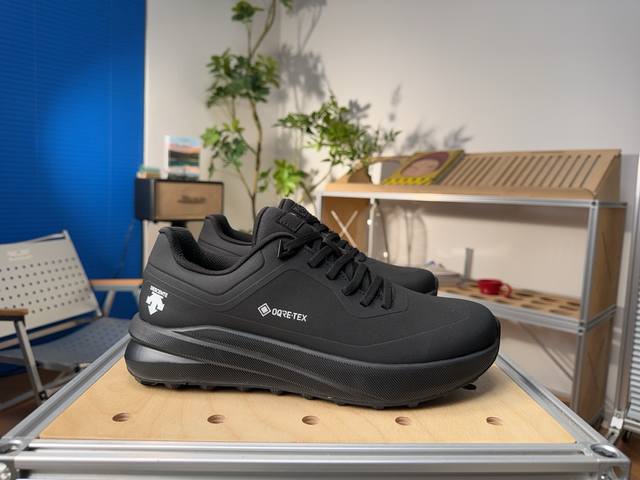 迪桑特Descente Dualis 耐磨 低帮 生活休闲鞋 男款 尺码：39-45半