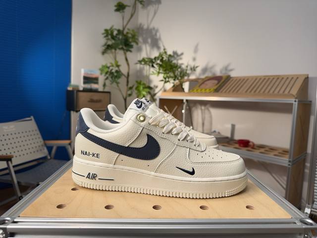 Nike Air Force 1 Low 空军一号 尺码：36 36.5 37.5 38 38.5 39 40 40.5 41 42 42.5 43 44 44