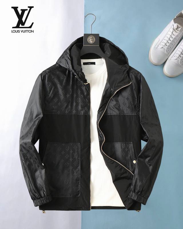 Lv 双面穿，2026春季新款夹克外套，秀场新品品相非常完美，舒适保暖，三标齐全色泽饱满诱人，非常出彩的设计，轻松将时髦感进阶，做工极为考究严谨，走线工整细致！