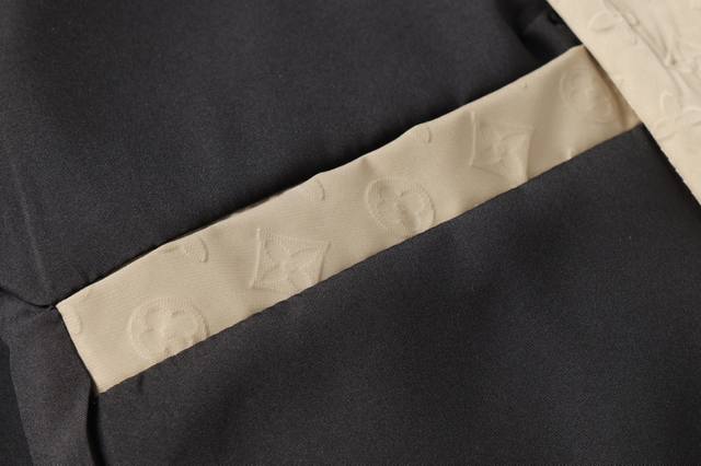 Lj002# 2026款Lv防风夹克 码数M-Xxxl