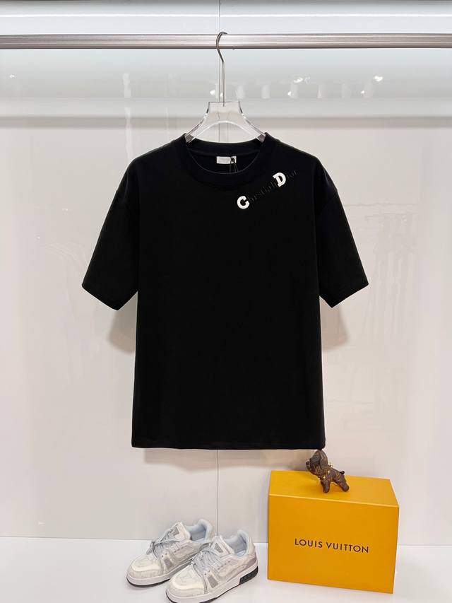Dior 迪奥 高品质320克圆领短袖T恤 品牌经典 拼色Cd标语刺绣字母Logo 2025Ss官方同步 高版本 高品质 时尚个性 百搭潮流 纯原品质 原版面料