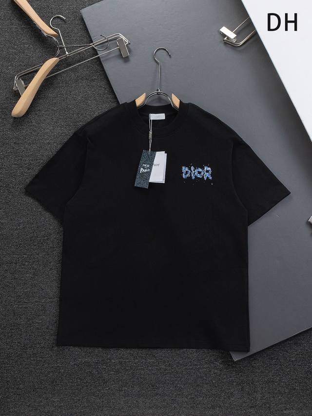 Dior Dior 迪奥 Dior Cd 微宽版型S-Xl Dior 26Ss官网永远不败 经典款 永久精品 专柜永恒联名款 胸口简约彩色字母印花Logo+后背