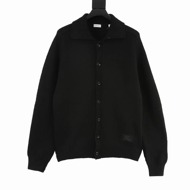 Burberry巴宝莉Bbr 贴片战马羊绒开衫 正品11575购入，40支双股羊毛混纺毛料，采用进口织机 Soto 5针，毛料酵洗，毛料提花，定制1：1纽扣，定