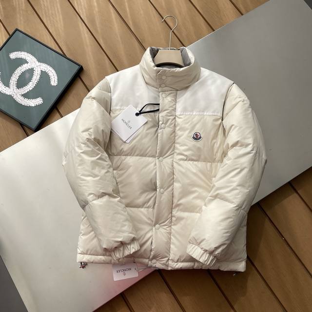 专柜还原顶级复刻版 只做原版鹅绒 鹅绒 鹅绒高版本Mo 蒙*口25秋冬新款羽绒服，一衣四穿，男女同款！最高等级鹅绒 软壳面料手感细腻光滑，轻便保暖 锁温效果非常