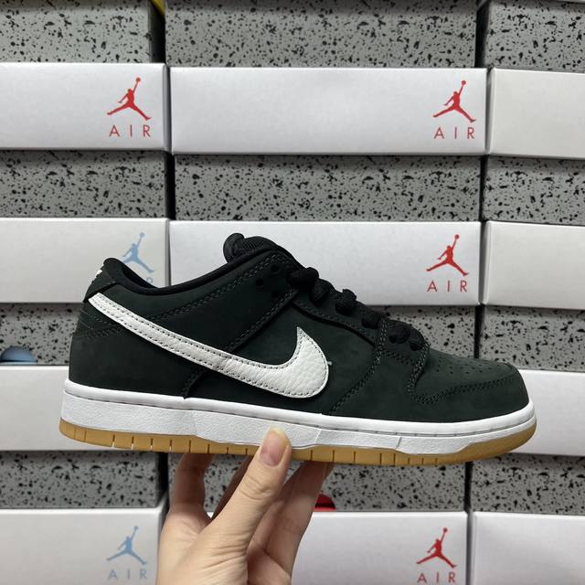 S2# Nk Sb Dunk Low pro 黑白生胶 Cd2563 006 Size：36 36.5 37.5 38 38.5 39 40 40.5 41 4