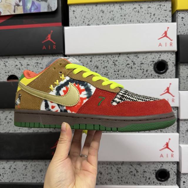 To Nike Dunk Sb Low 五彩鸽子 牛皮 白黑 318403 141 Size：40-47.5