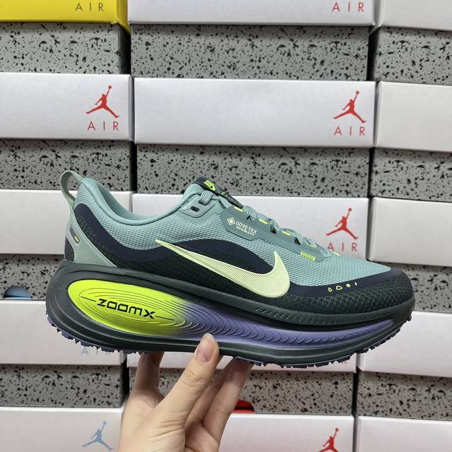 纯原 Nike Air Zoom Vomero 18 Gtx Hq7001 Size：36 36.5 37.5 38 38.5 39 40 40.5 41 42
