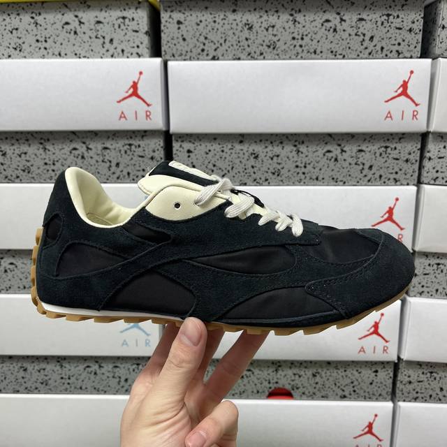 Y 意大利奢侈品牌-宝缇嘉 葆蝶家-Bottega Veneta Orbit Flash Low Sneakers 轨道尼龙布系列系带低帮德训风薄底舒适休闲运动