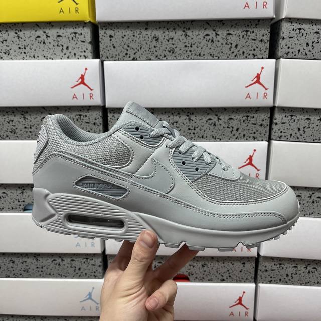 Y Nk Air Max 90 气垫复古减震跑步鞋 Cn8490 001 尺码：40 40.5 41 42 42.5 43 44 44.5 45 46