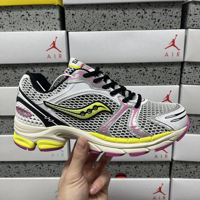 Yo 索康尼 Saucony pro Grid Omni9 系列运动慢跑鞋 S70704-14 尺码：36 37 37.5 38 38.5 39 40 40.5