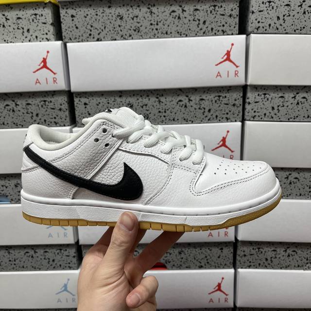 S2# Dunk Sb Low White Gum白色黑勾生胶底 Cd2563 101 尺码：35.5 36 36.5 37.5 38 38.5 39 40 4
