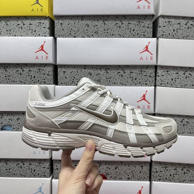 纯原 Nike p-6000 系列低帮复古老爹风休闲运动舒适慢跑鞋 Hv6353 001 尺码：39 40 40.5 41 42 42.5 43 44 44.5