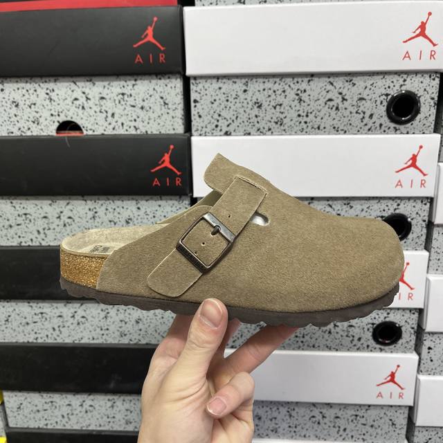 Yx Birkenstock Boston Soft Footbed 灰色 尺码：35 36 36.5 37 38.5 39 40 40.5 41 42 42.