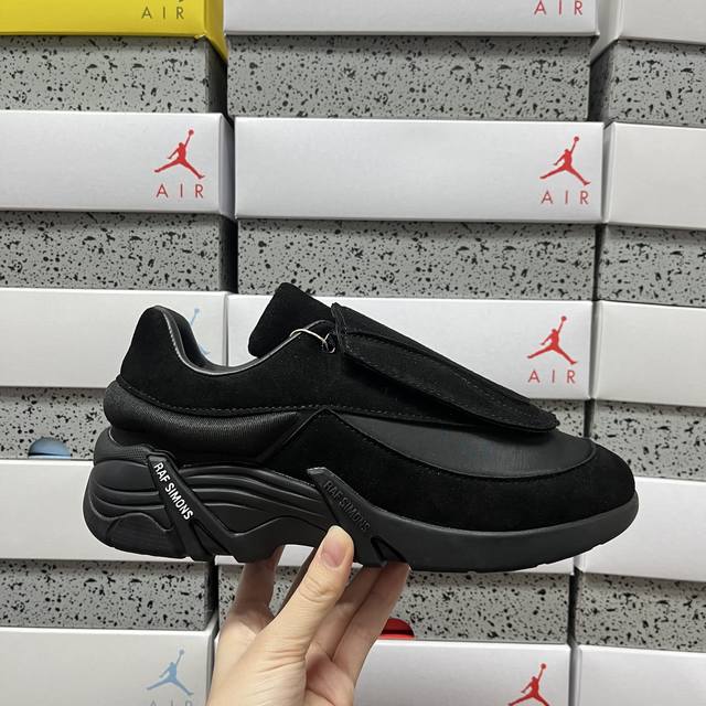 纯原 Raf Simons Cylon-21 绒面皮革 圆头系带 低帮 生活休闲鞋 Hr740001L 3024 尺码：37-45