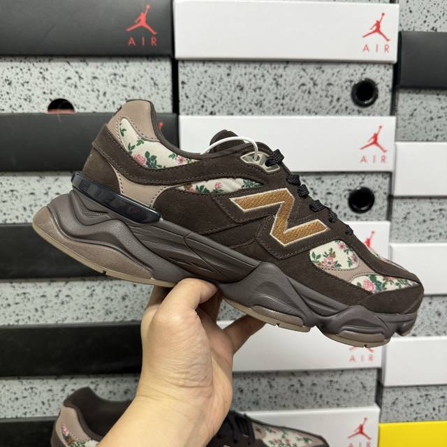 C New Balance Nb 9060 花卉棕色 U9060Atp 尺码：36-46
