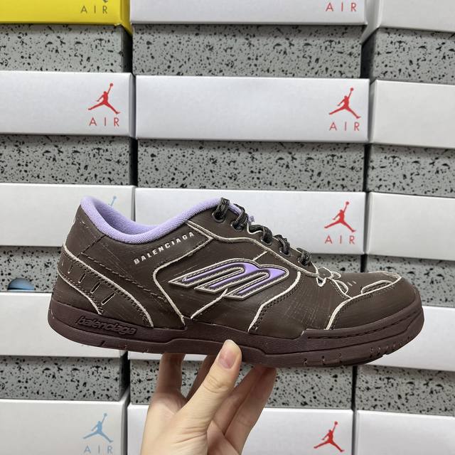 pk Balenciaga巴黎世家 Hamptons Worn-Out 棕色 Wcurs 2050 尺码：39 40 41 42 43 44 45 46