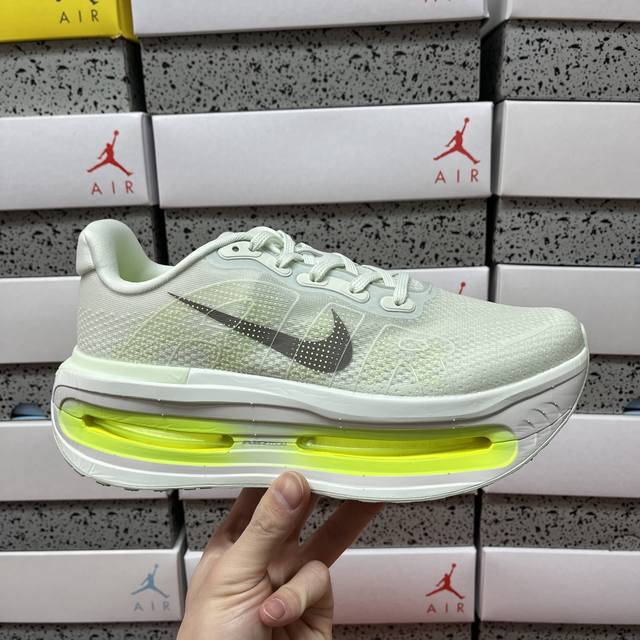 Gt Nike Vomero 19代！马拉松跑鞋 白绿 Hq2050 101 尺码36-45