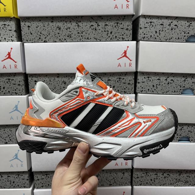 Y Adidas Xlg Storm Edge 阿迪复古透气休闲运动鞋 Ki5134 尺码：36-45