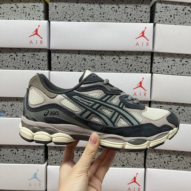 N01# Asics Gel-Nyc 亚瑟士运动休闲透气专业跑鞋 货号：1201A789-250 尺码：36-45