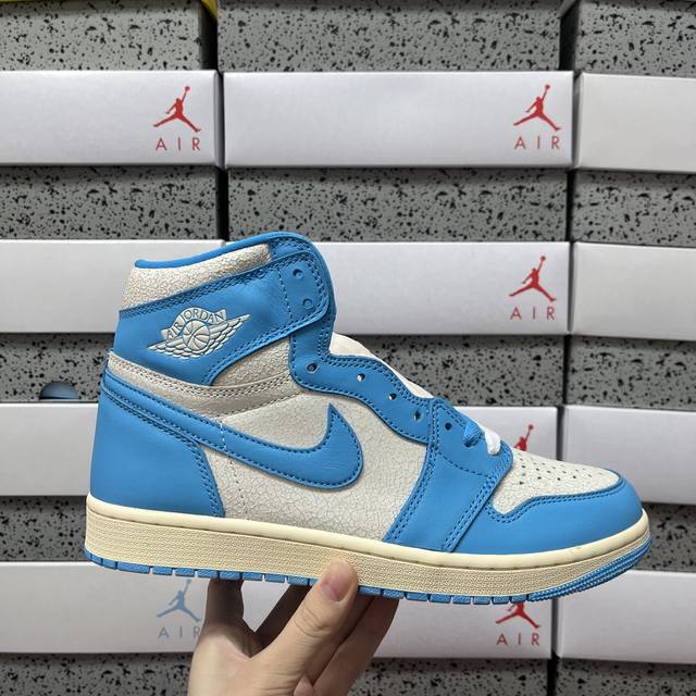 Sj Jordan Air Jordan 1 High Og 白蓝 Dz5485 402 尺码：36 36.5 37.5 38 38.5 39 40 40.5