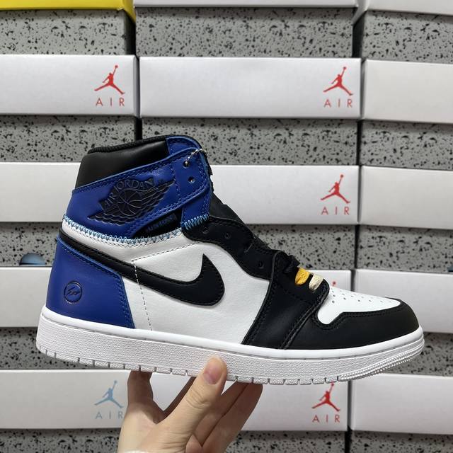 Sj 290 Frgmt X Union X Aj1 High Og Sp To Aj1 乔1藤原浩大闪电 高帮篮球鞋 Io7847 001 尺码：36 36.