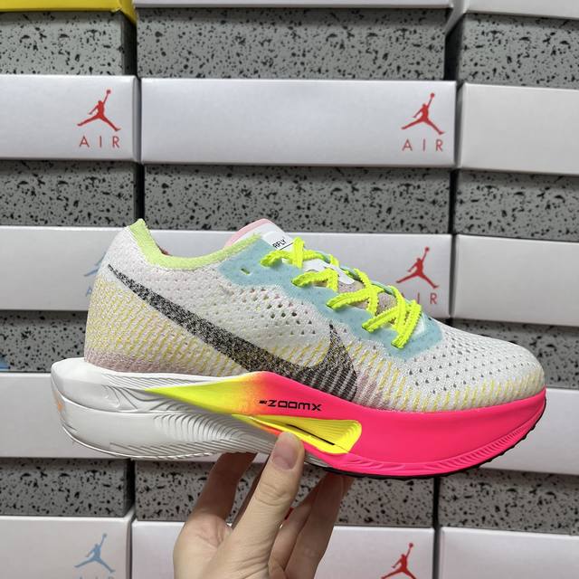 纯原 Nike Zoom Vaporfly Next 3% prototype 马拉松跑鞋 Hq3219 902 尺码： 36 36.5 37.5 38 38.