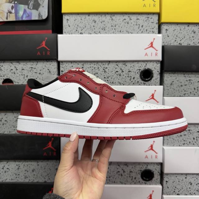 清远 Air Jordan 1 Low Og Black Muslin Varsity Red 低帮 复刻芝加哥 Hq6998 600 尺码：40 40.5 4