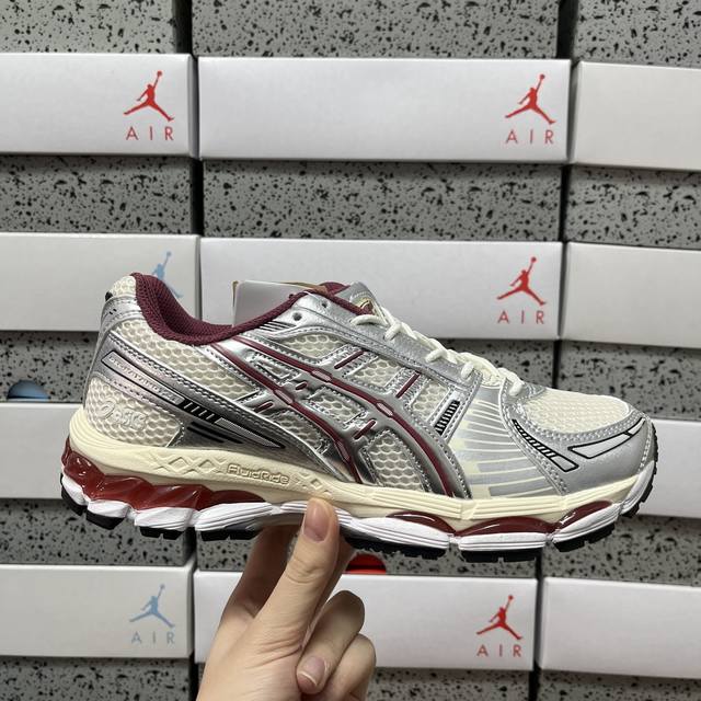 W Asics Gel-Kayano 12.1 舒适 机能耐磨 低帮跑步鞋 1203A759-102 尺码：36-46